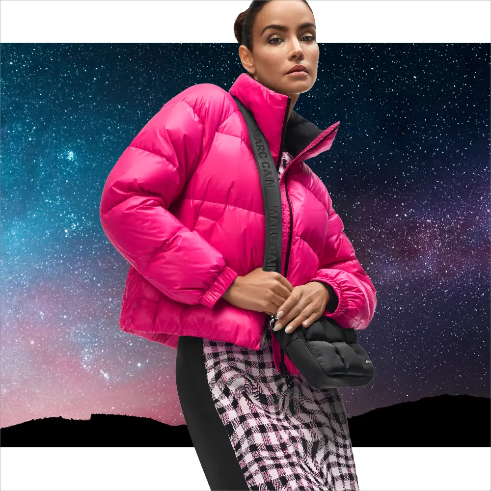 Voluminöse Pufferjacket mit schmalem Karorock