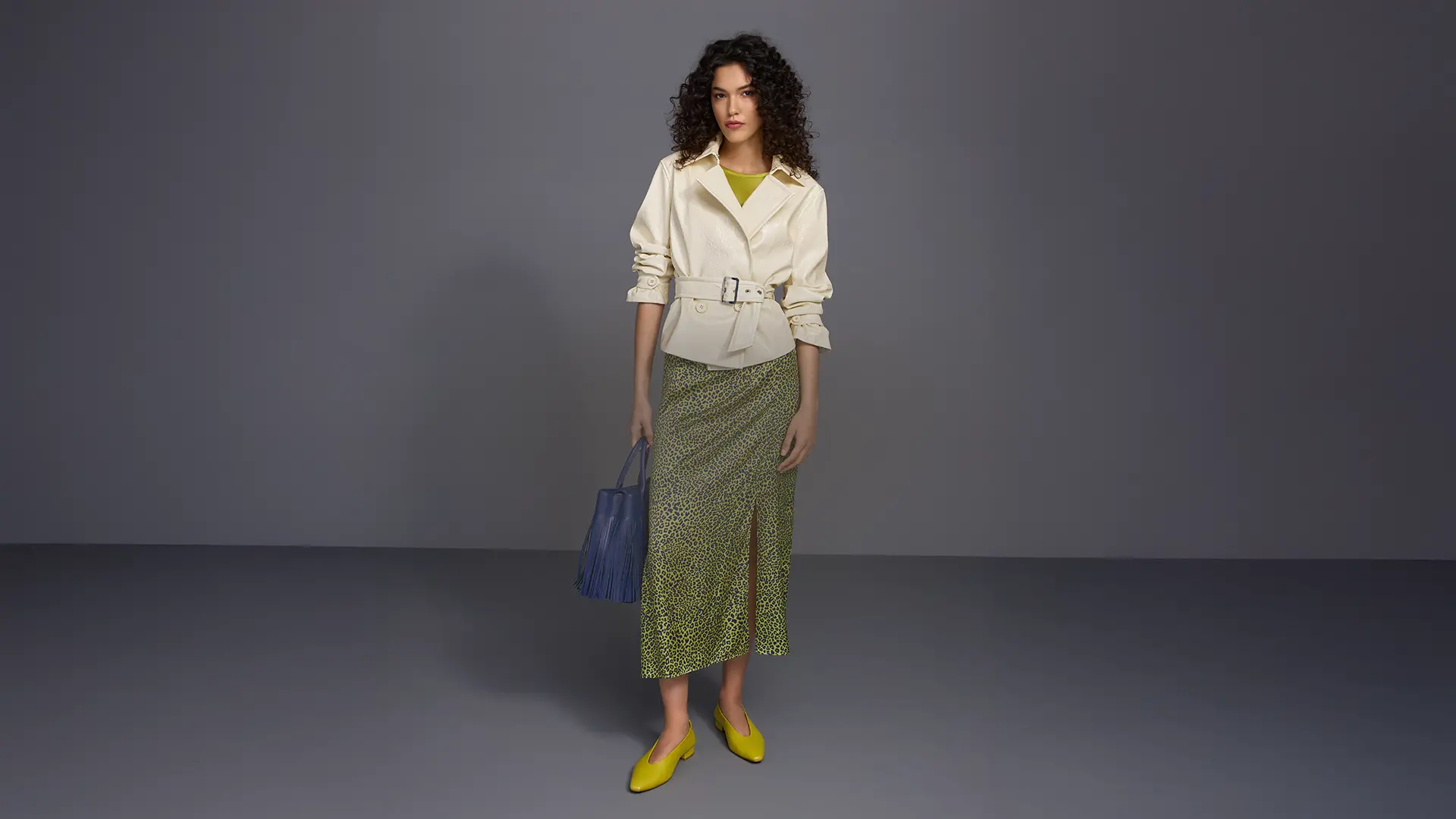 Midi skirt with leopard print