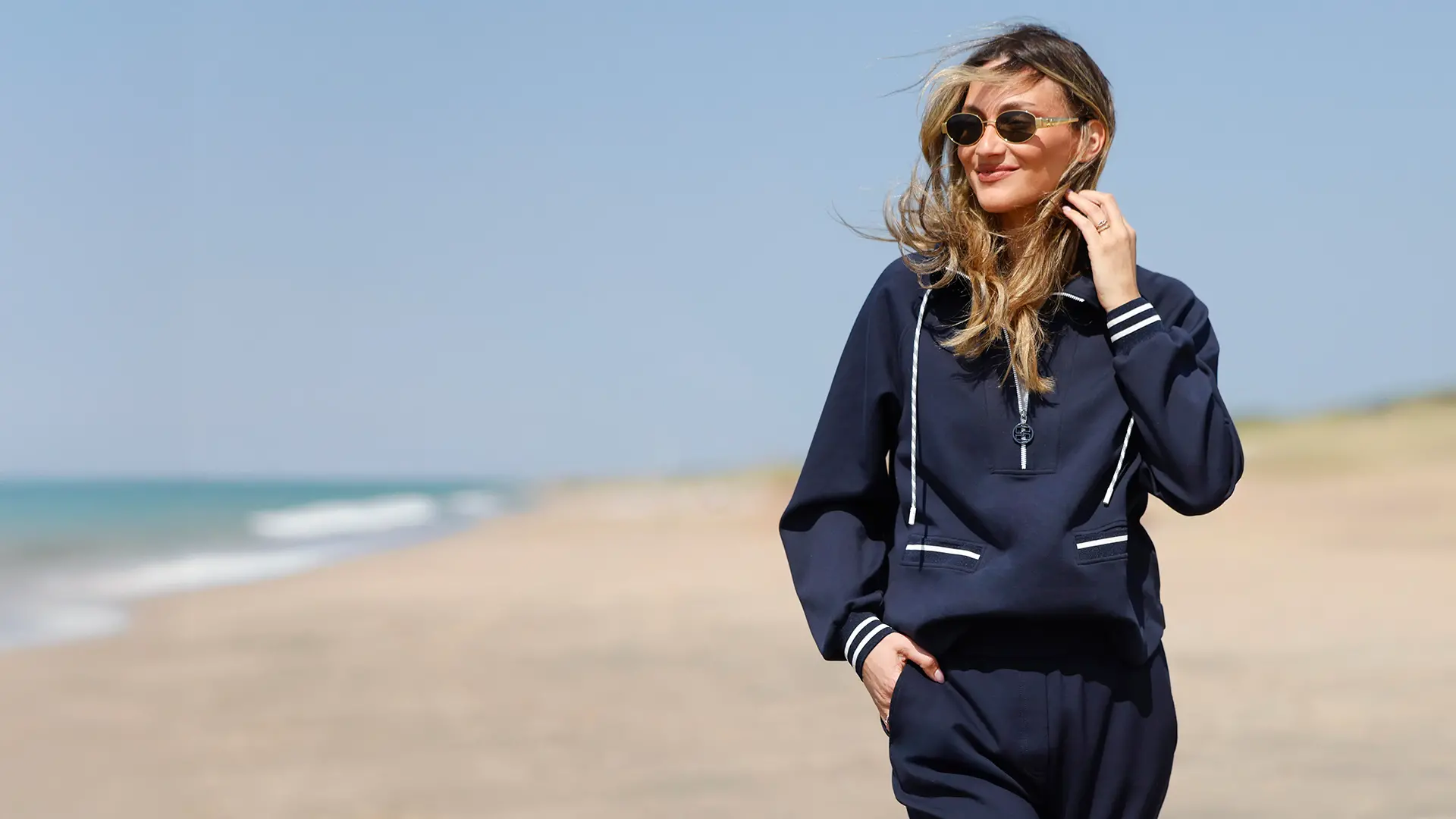 Long, light blue sweatshirt, category pants