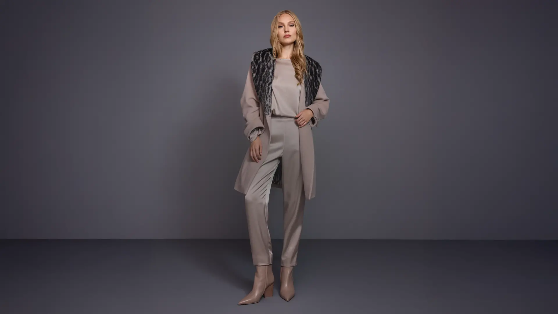 Satin and knitwear Pants 