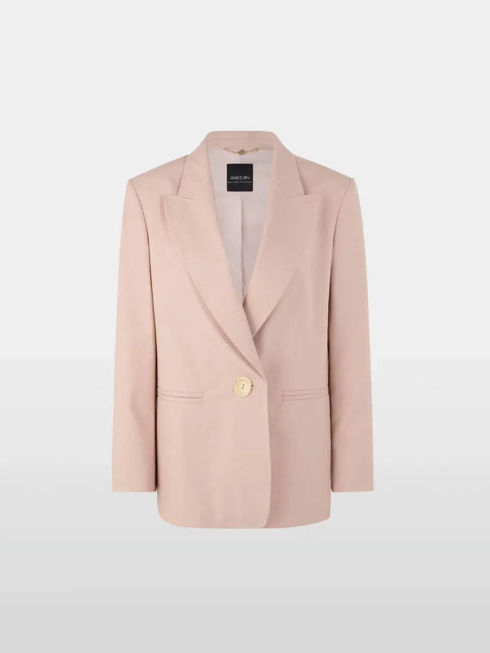 Blazer in a casual boyfriend style