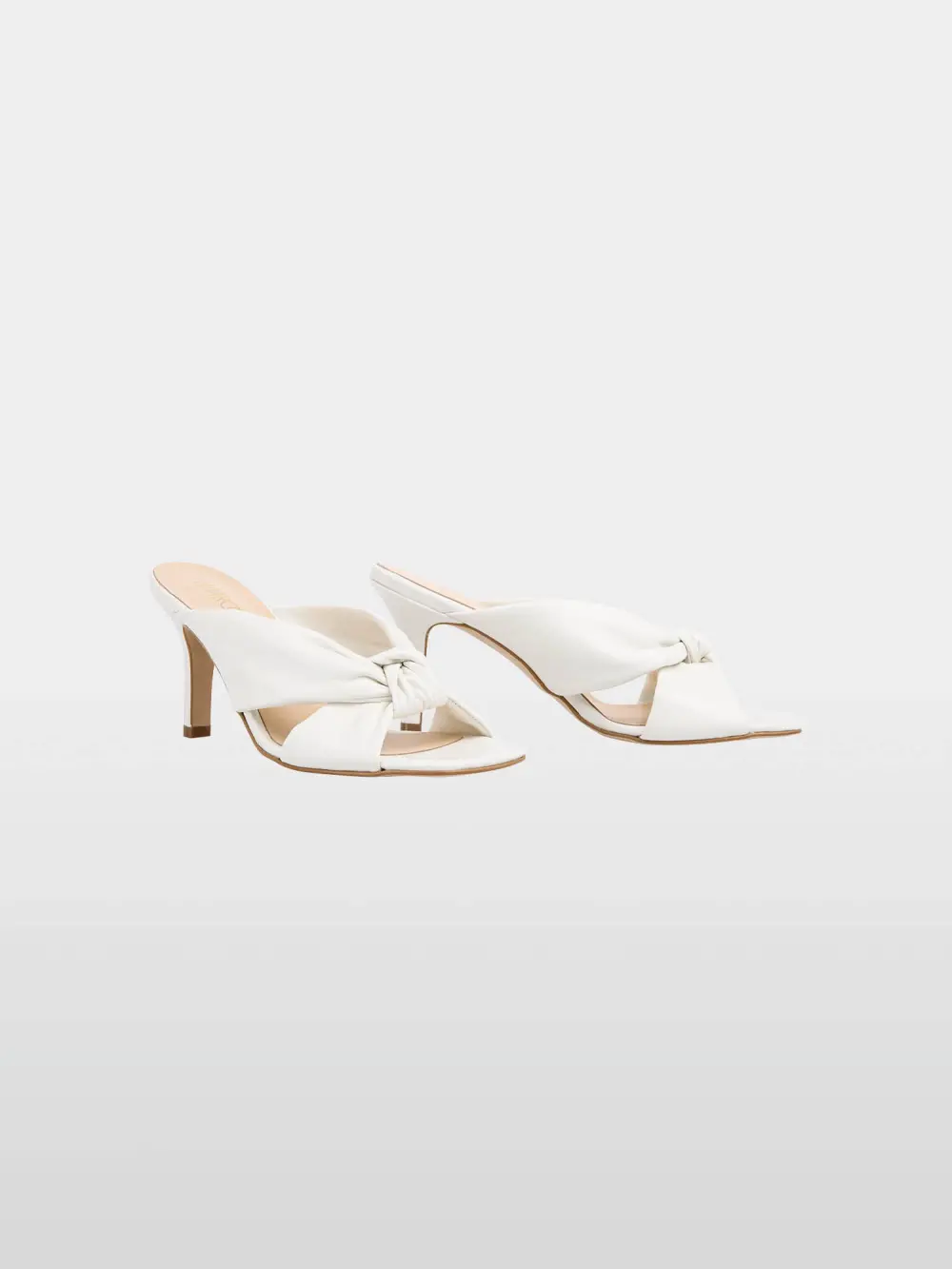 High heel sandals with knot detail