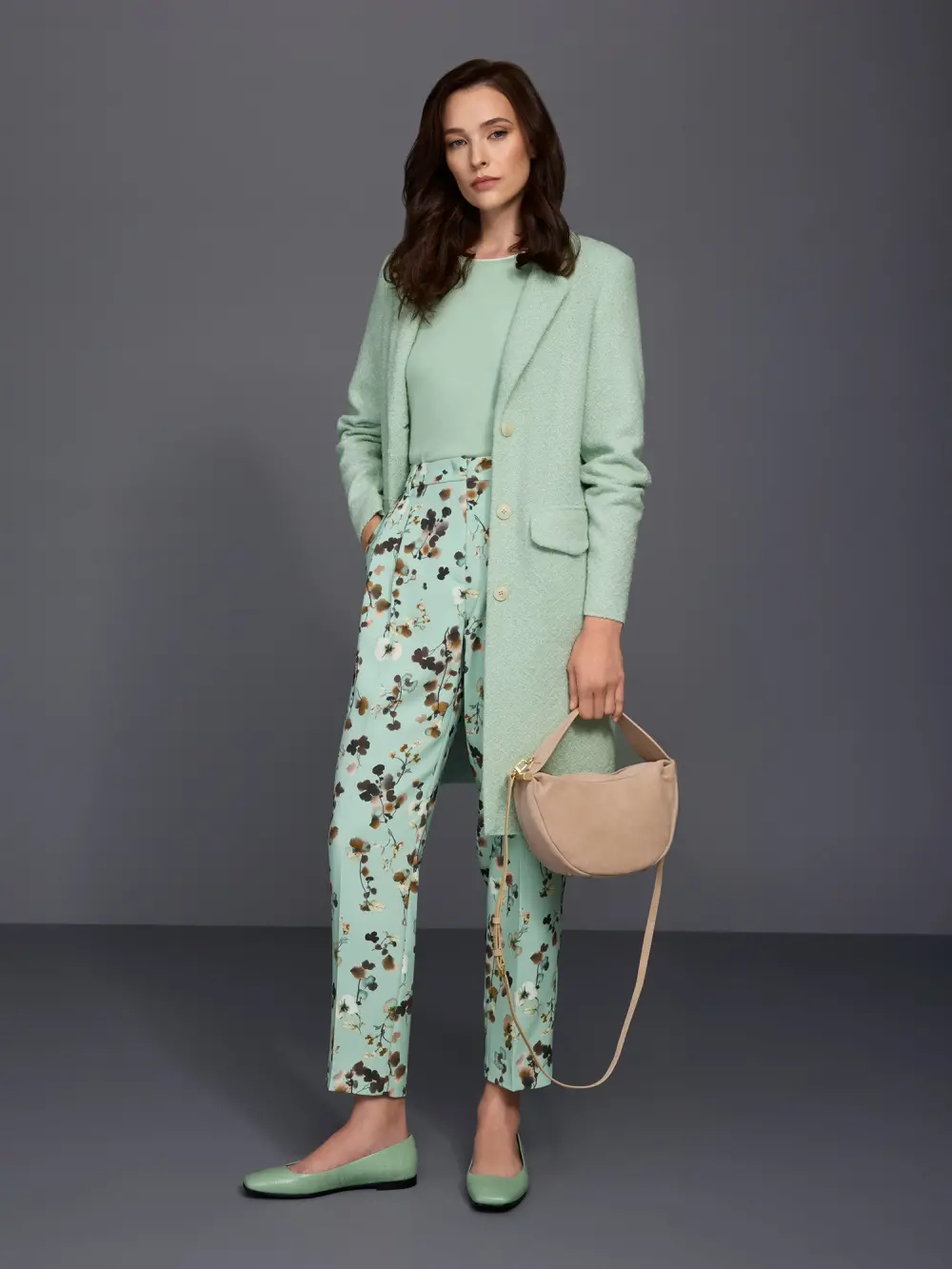 Pantalon Faqus à imprimé floral