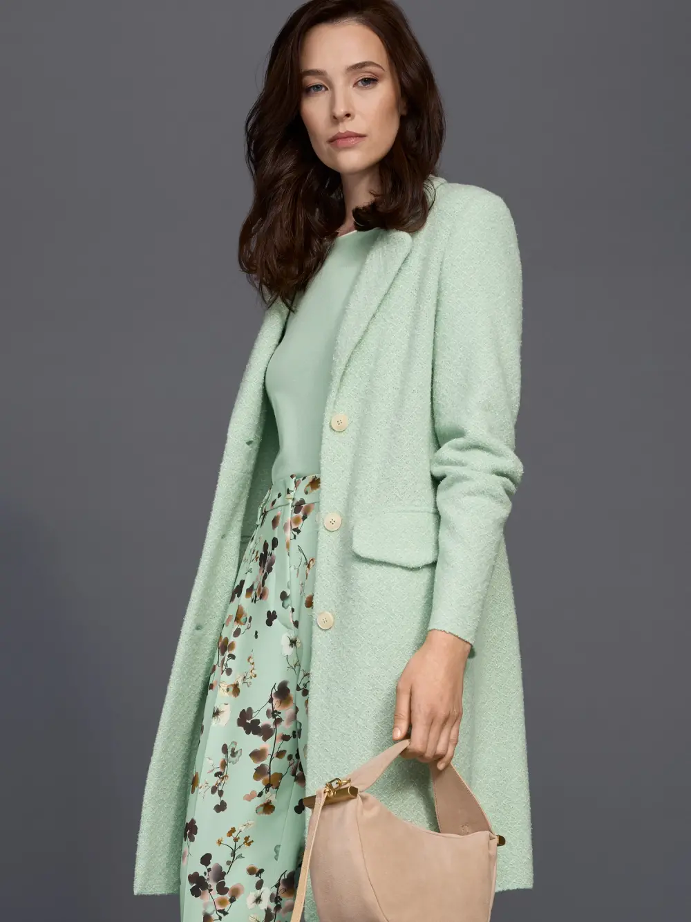 Manteau en laine mélangée, tricoté en Allemagne