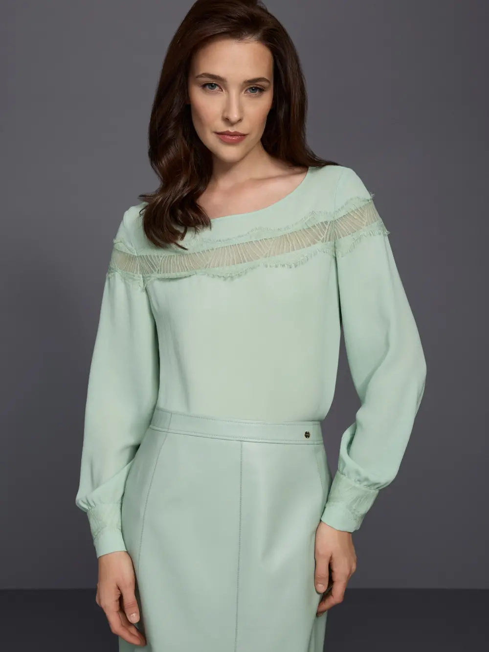 Blouse élégante en dentelle
