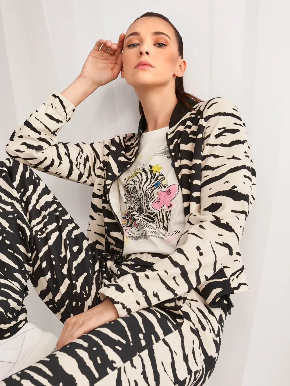 T-shirt avec applications