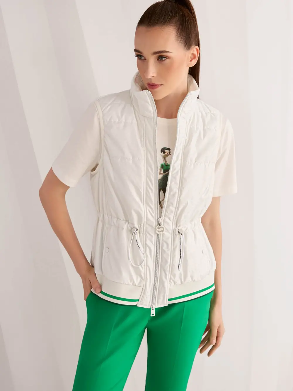 Padded gilet with heart print