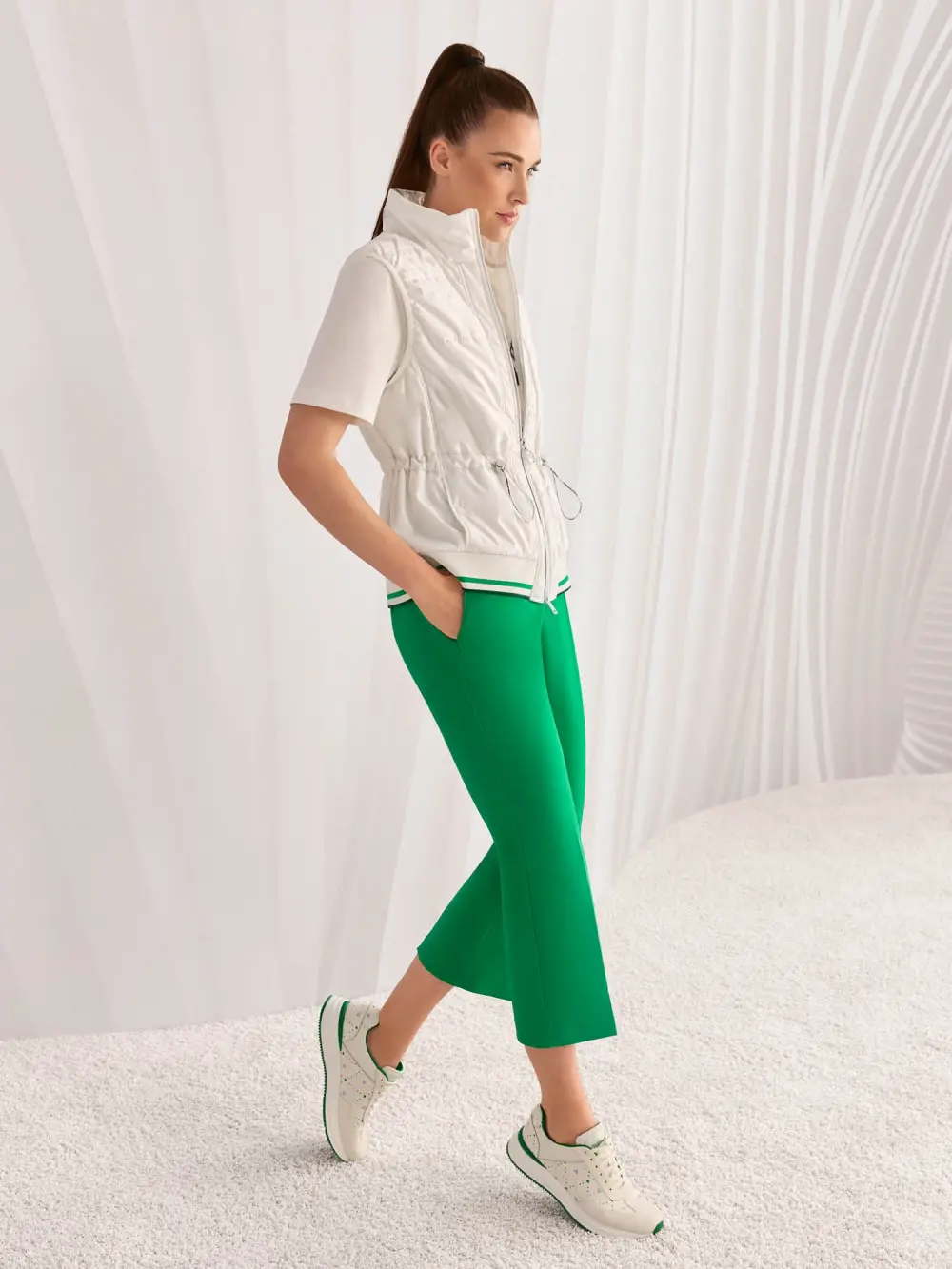 FUYU trousers with side zip