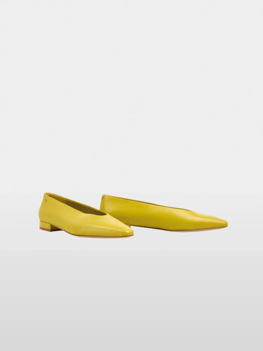 Leather ballerina flats