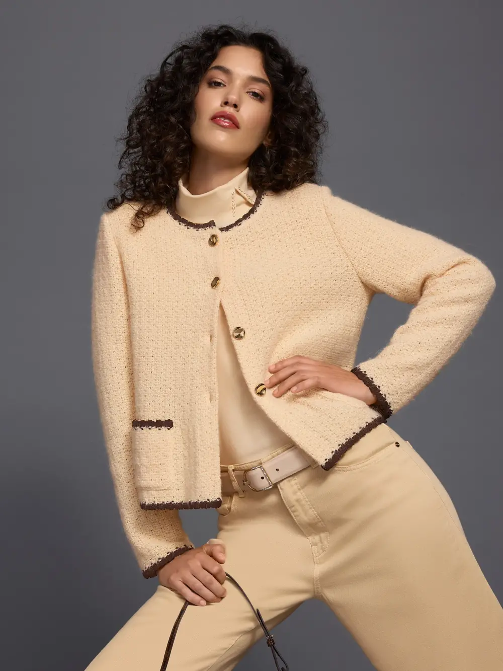 Cardigan couture tricoté en Allemagne