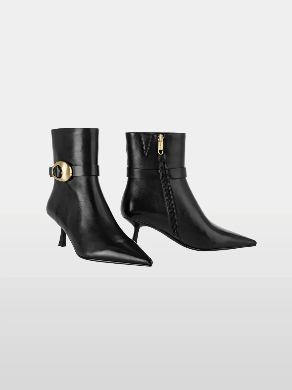 Bottines à boucle dorée