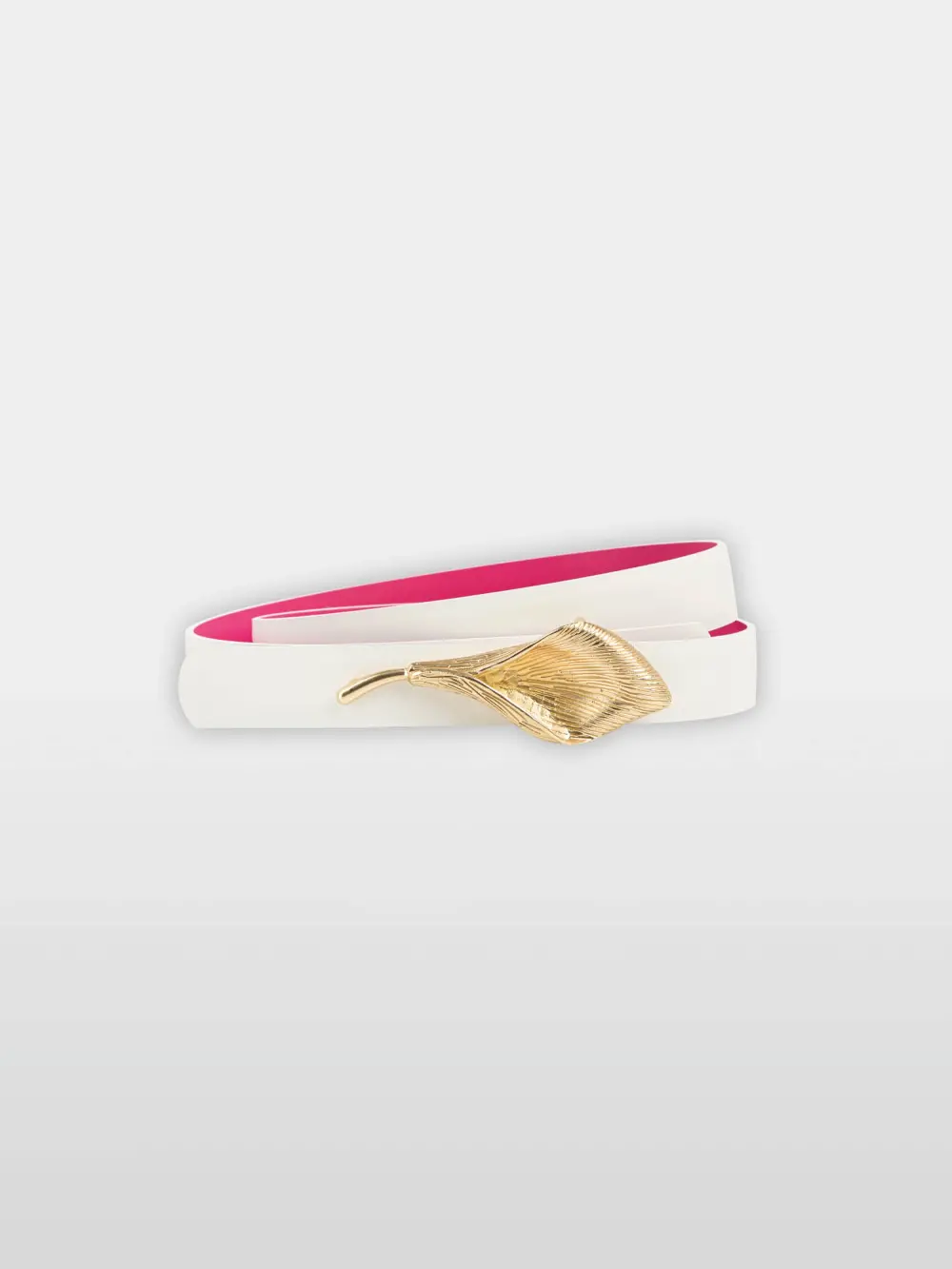 Leather belt with calla lily