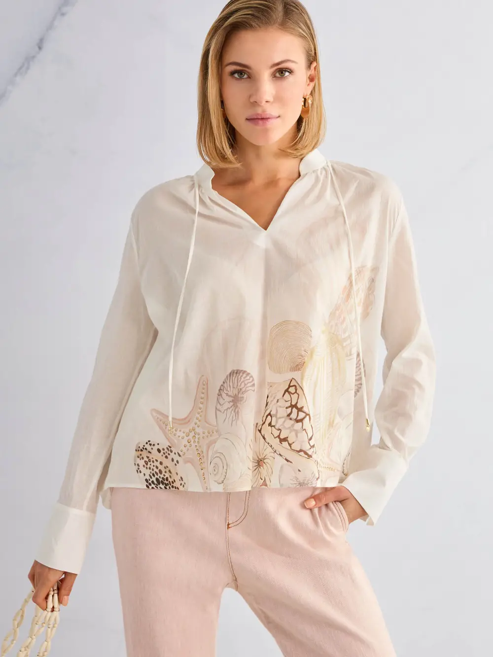 Blouse shirt with shell print