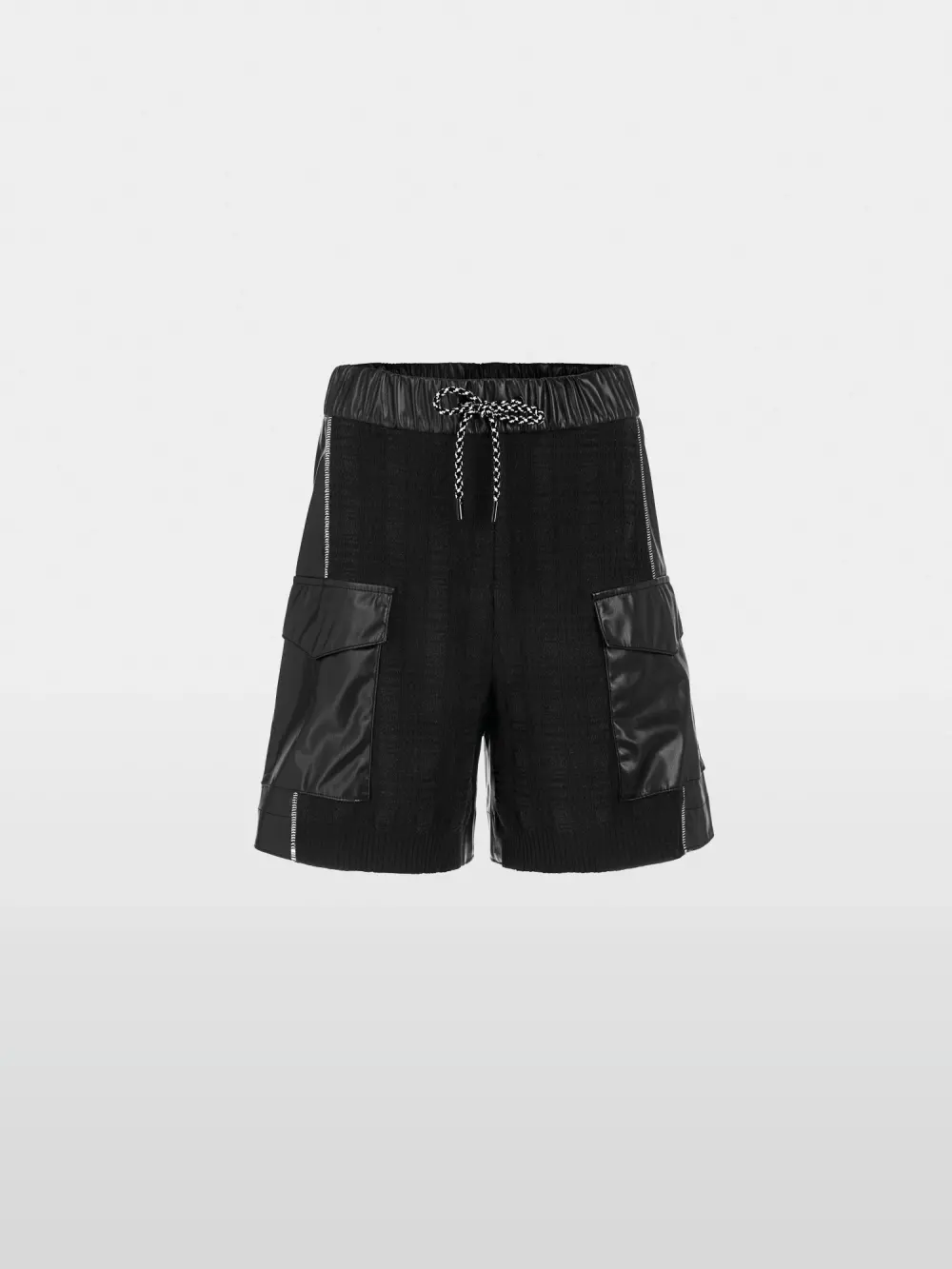 ‘Knitted in Germany’ WILLMAR shorts