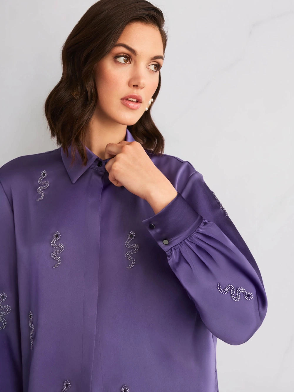 Festliche Bluse mit Manschette