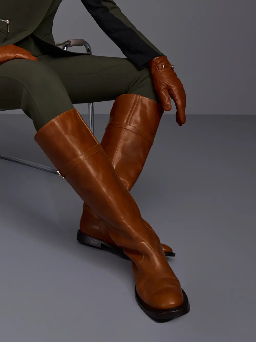 Leather riding boots