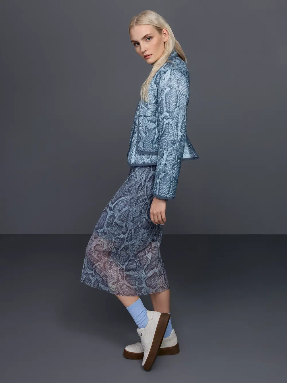 Wool blend jacket reversible with print