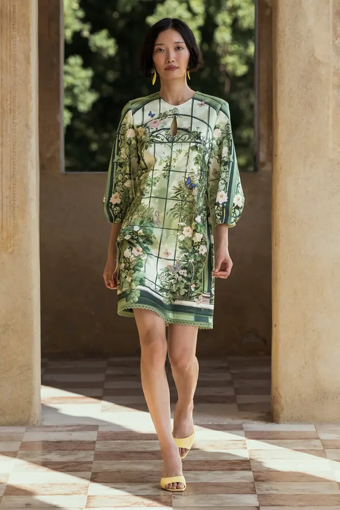 Catwalk Look 27