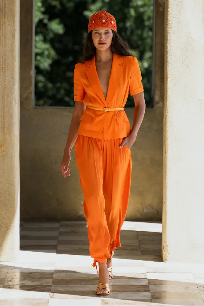 Catwalk Look 9