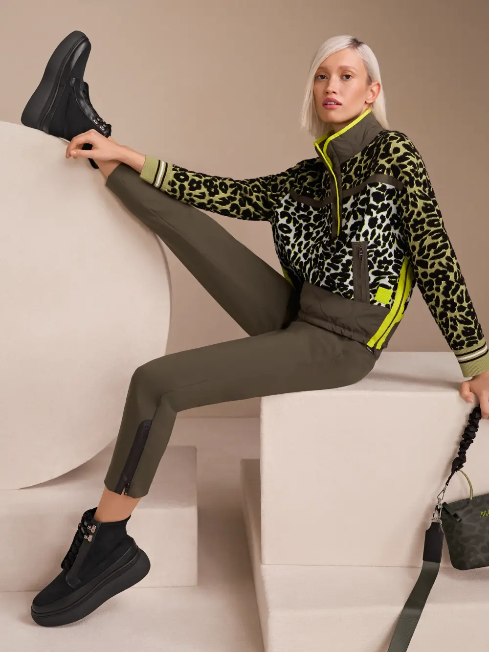 Pantalon FRANCA en tissu technique