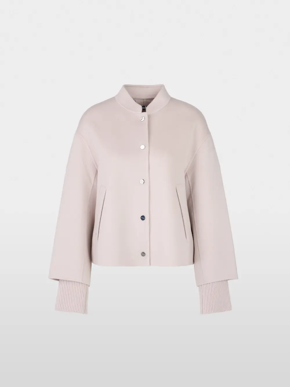 Oversized jas met manchetten