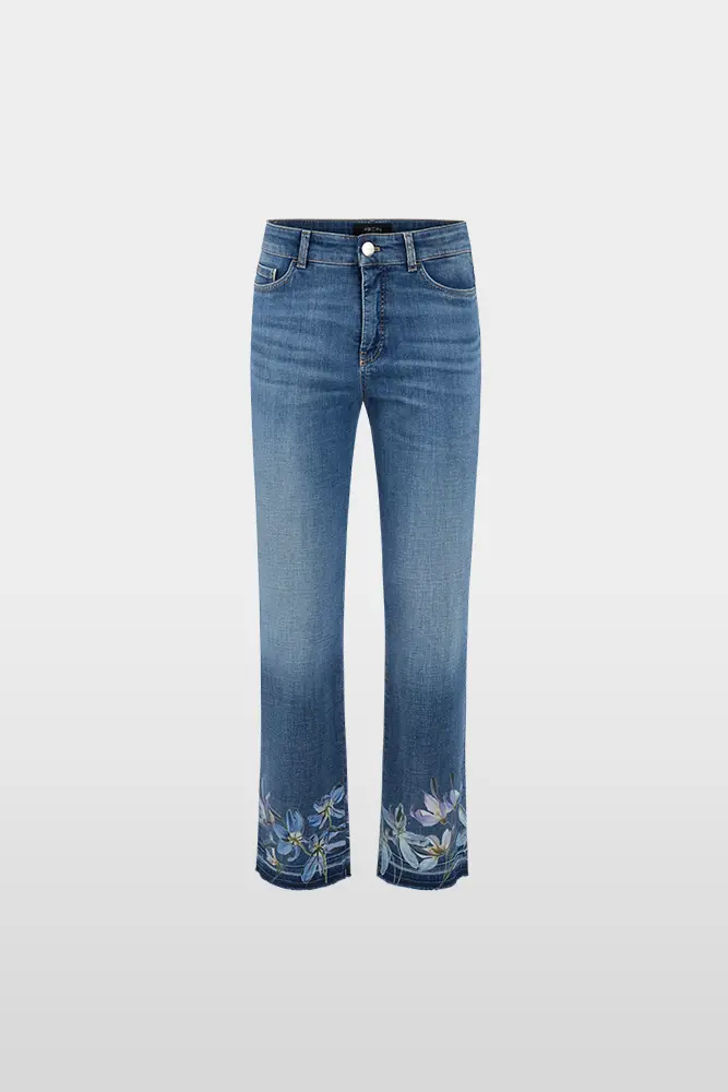 FORLI feminine fit jeans with slightly flared, cropped legs
