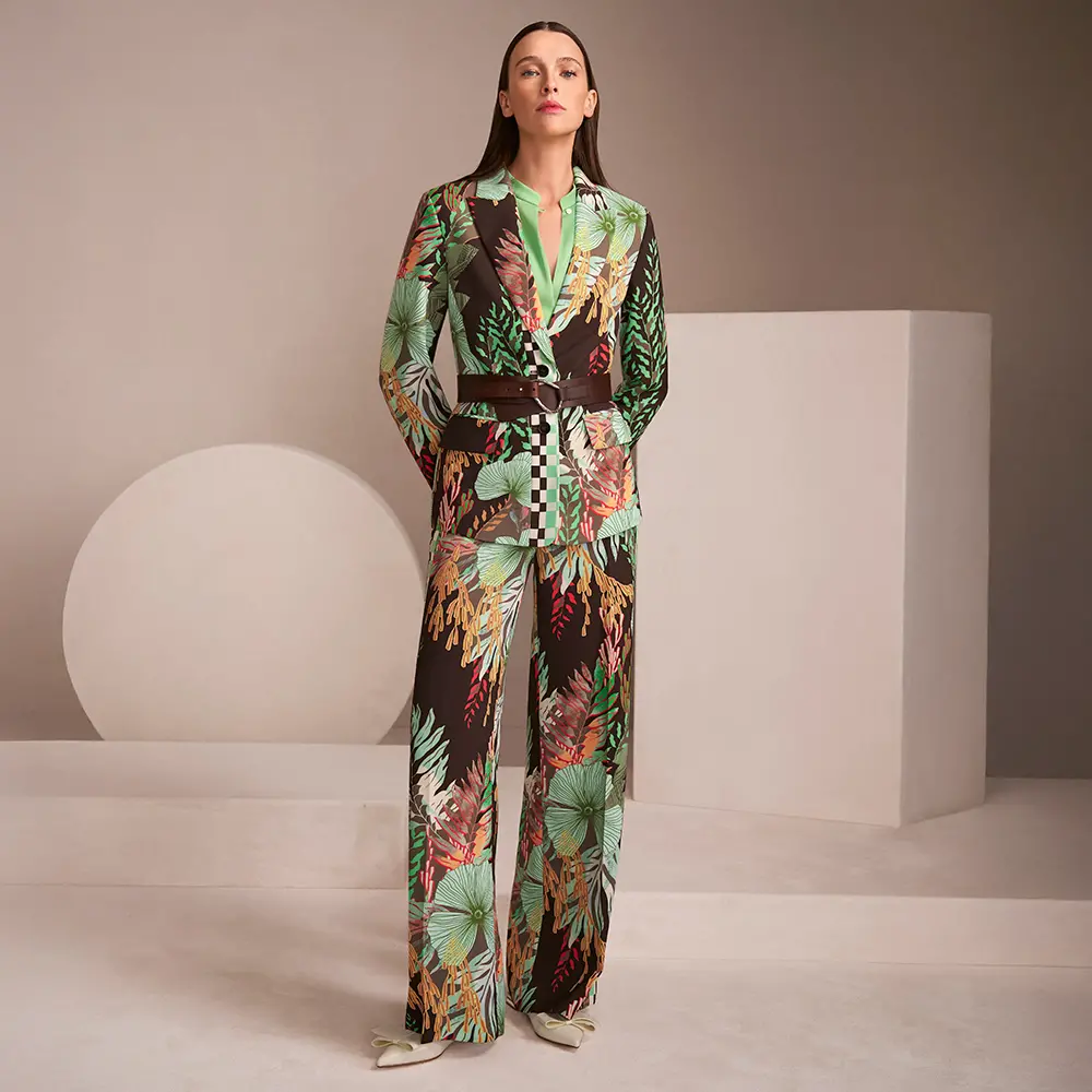 Tropical Elegance