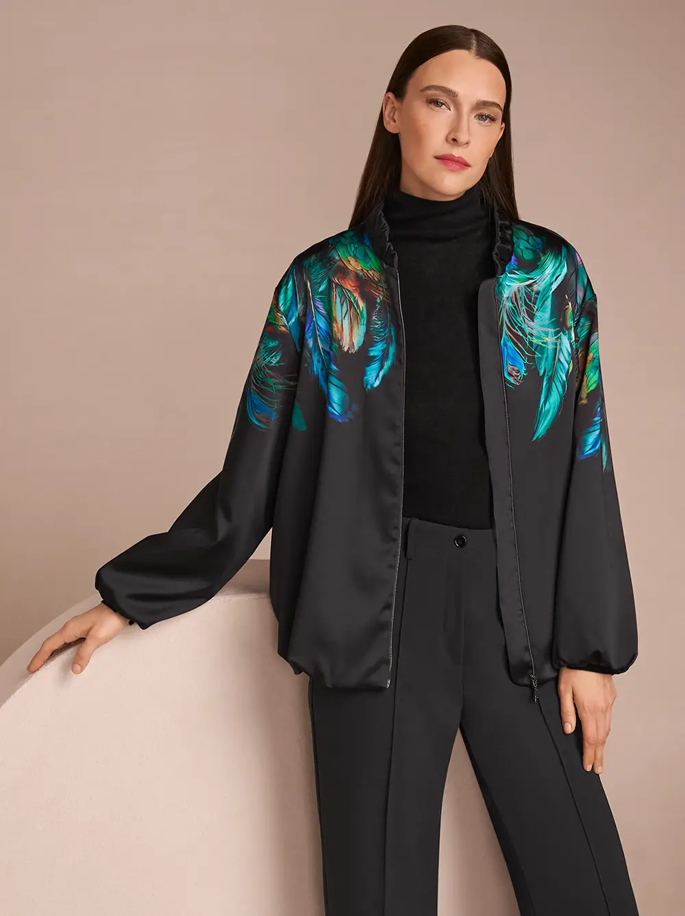 Marc Cain Collections Mystic Plumage Look 1