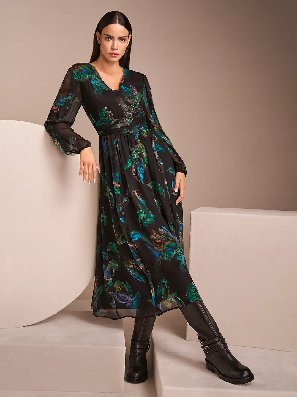 Marc Cain Collections Mystic Plumage Look 6