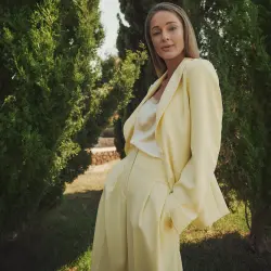  WELCOME DISCOUNT AND STAY UP TO DATE