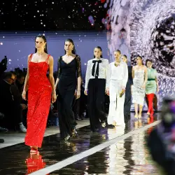 <nobr>RUNWAY-LOOKS –<br>DIRECTEMENT VERS VOUS !</nobr>