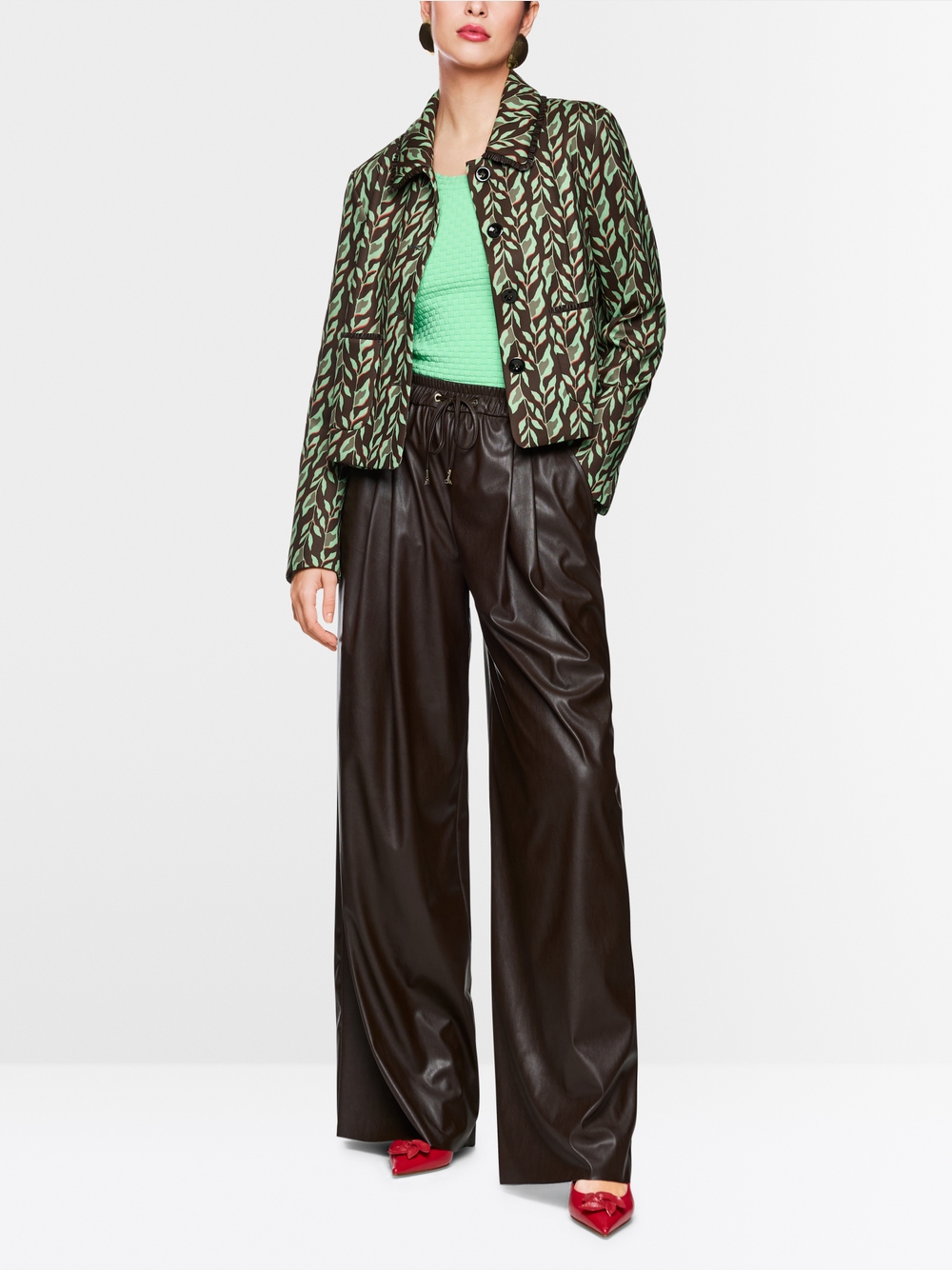 Kort jasje van scubatricot