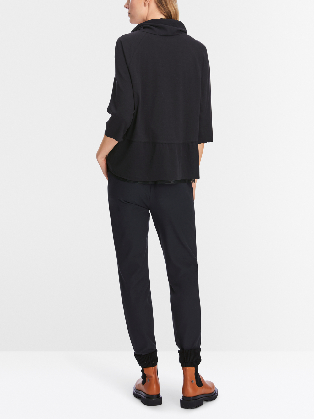 Raglanbluse mit Rüschendetail | marc-cain.com/de