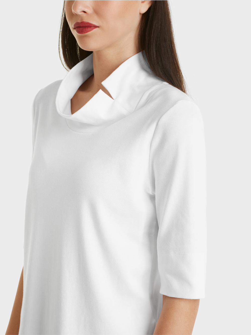 Shirt mit besonderer Kragenlösung | marc-cain.com/de