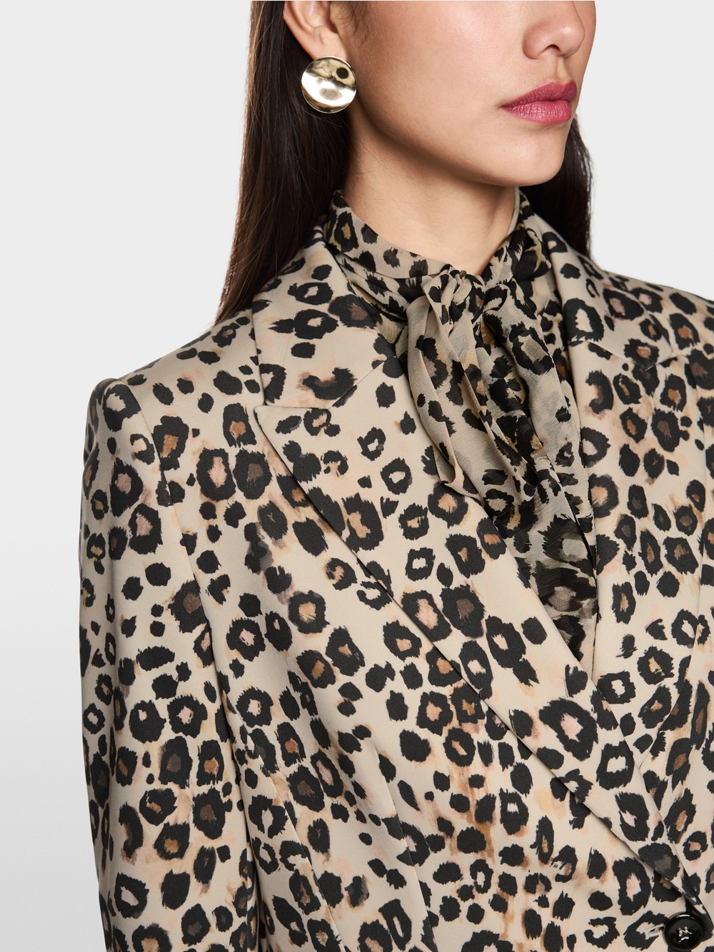 Leopard print blazer in scuba jersey