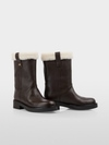 Leather boots with lambskin lining