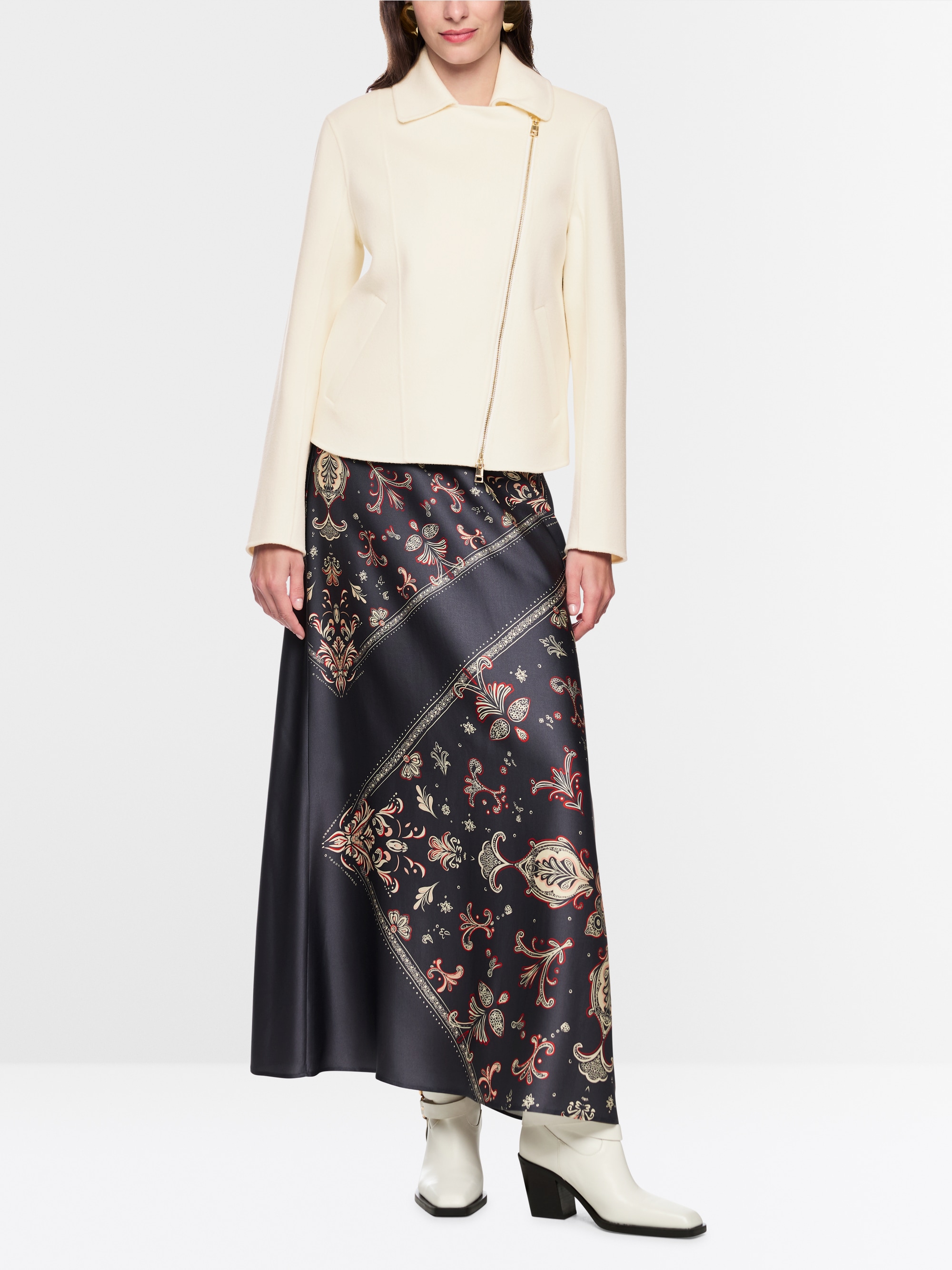 Elegante wollen jas in bikerstijl