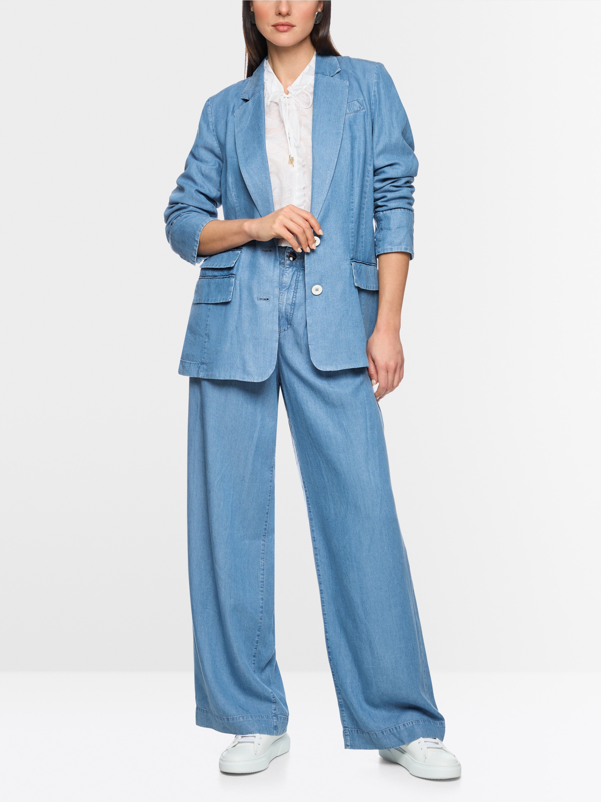 ‘Rethink Together’ oversized blazer