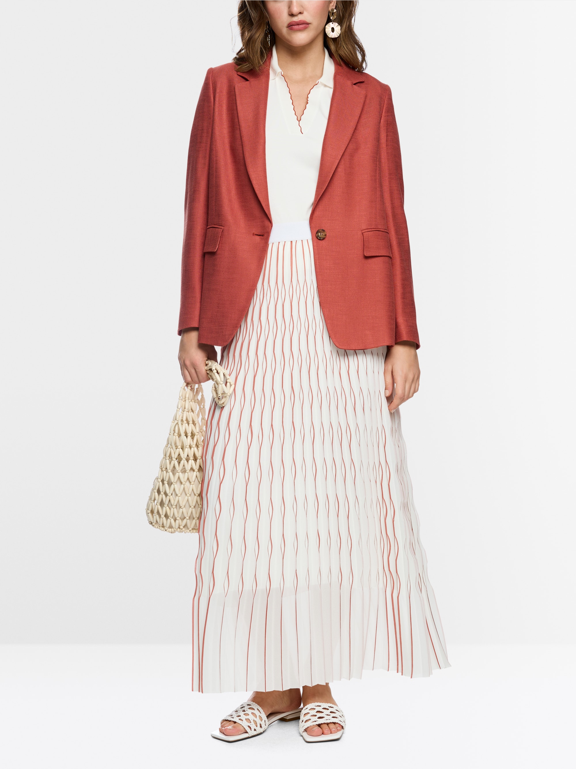 Viscose blazer with loose fit