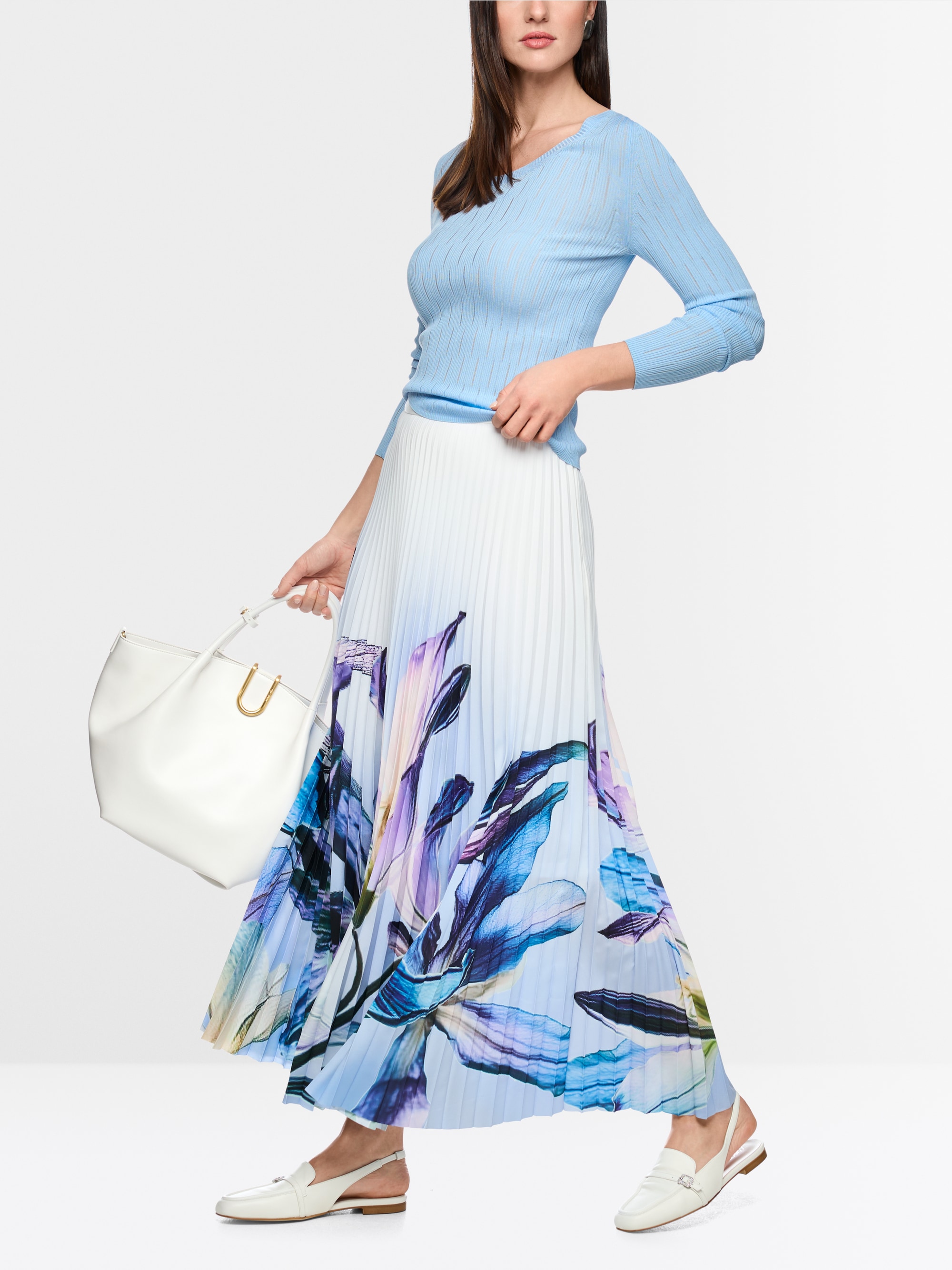 Pull à col rond et structure côtelée