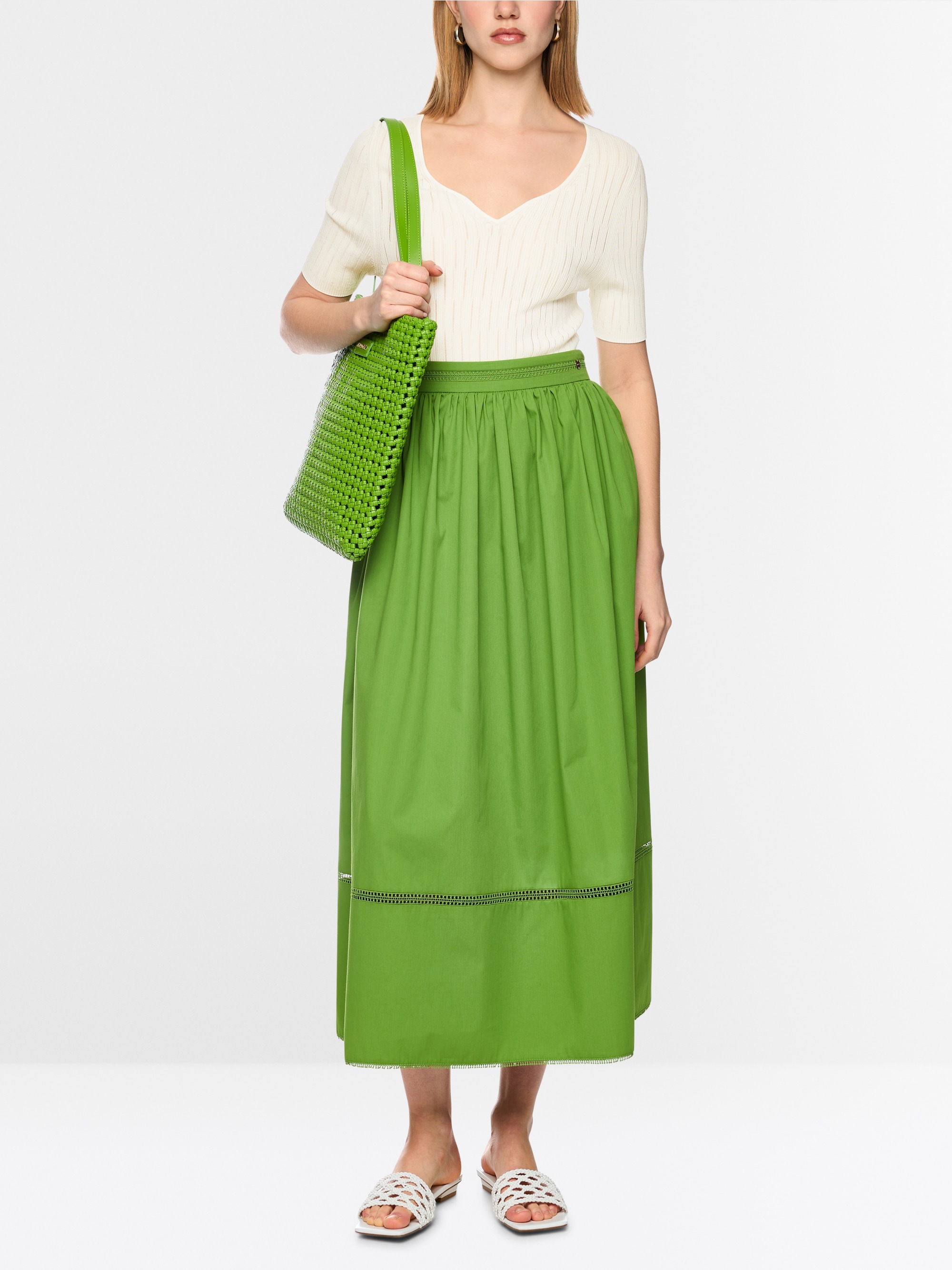 Short-sleeved viscose stretch sweater