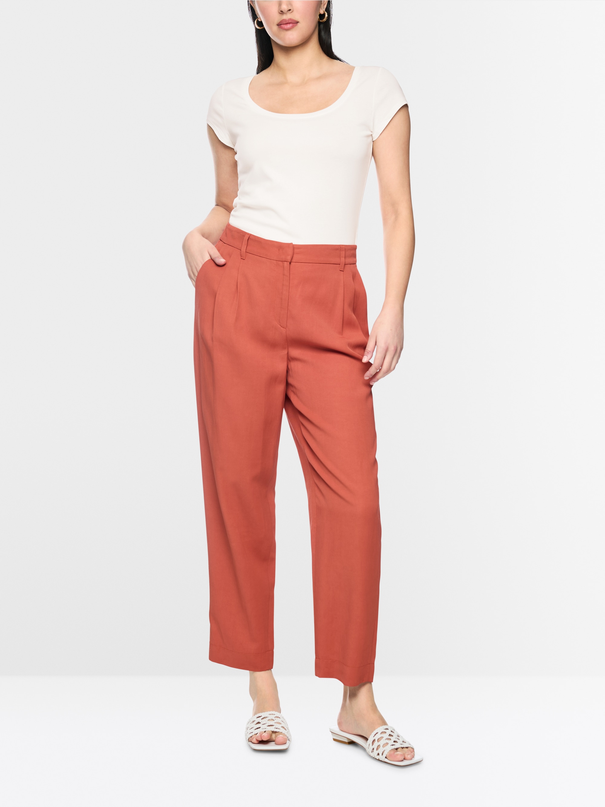 Basic shirt made from stretch cotton