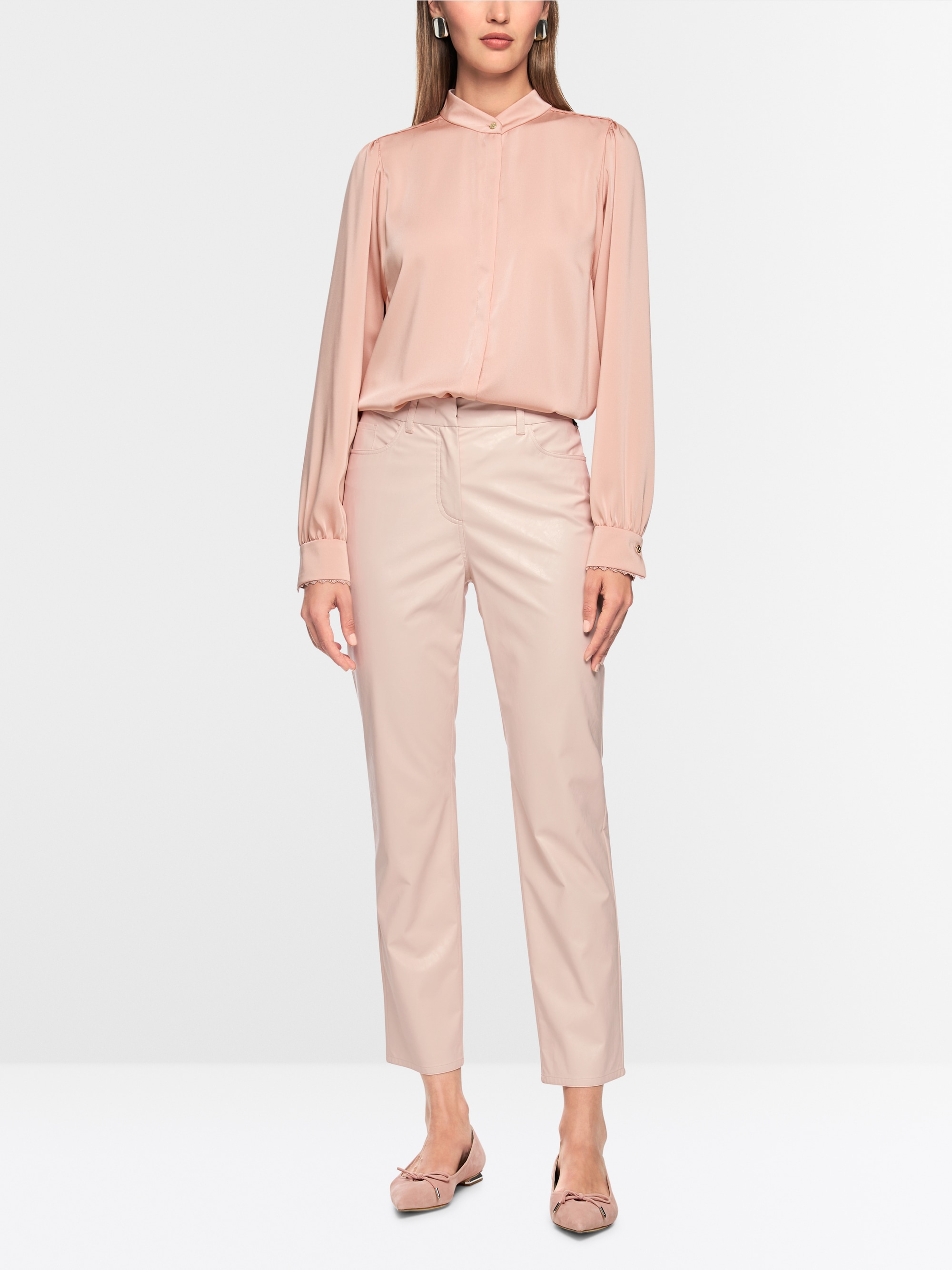 FYLI pants with five-pocket style