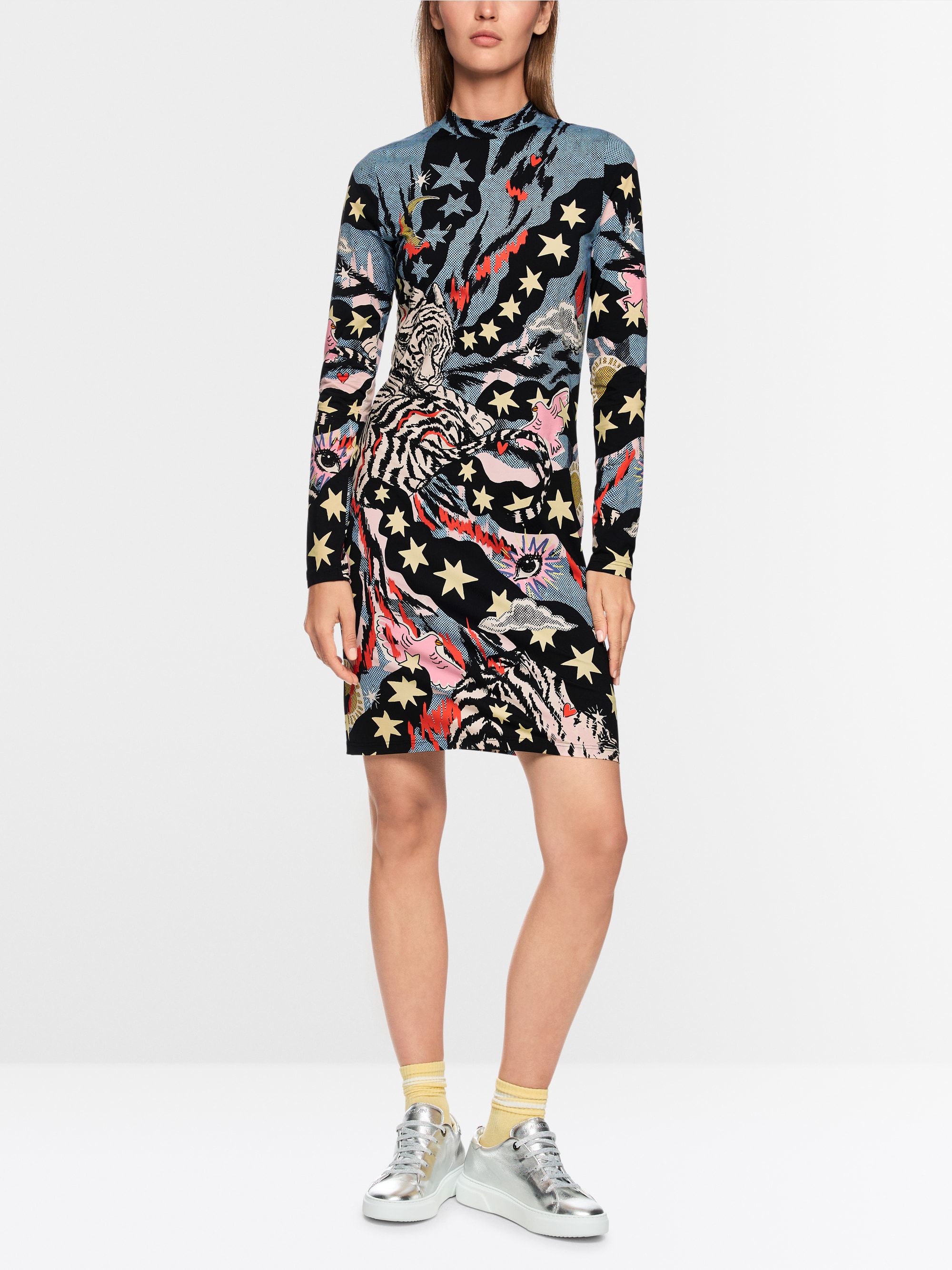 Robe courte avec imprimé bande dessinée