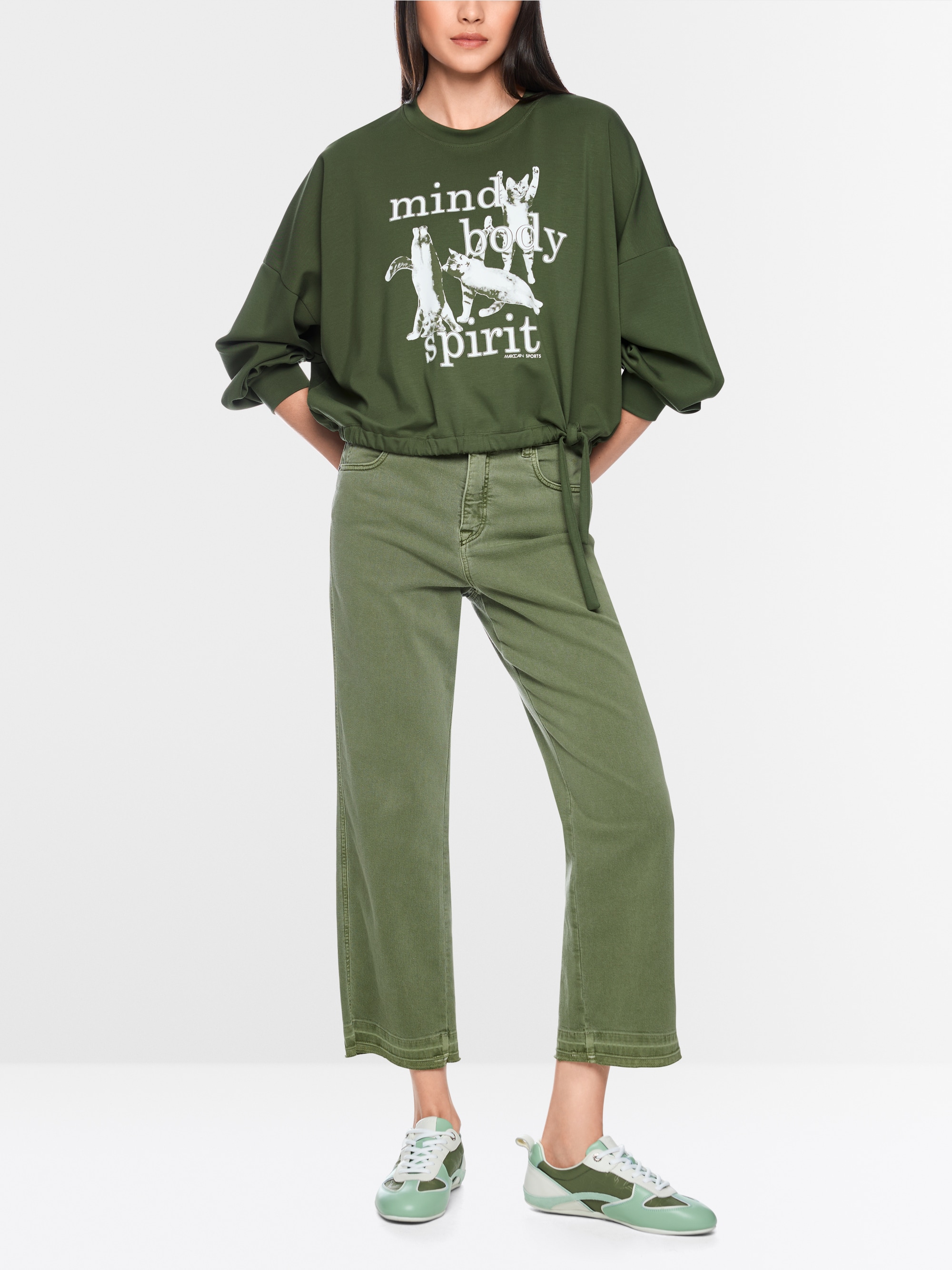 Sweatshirt with print