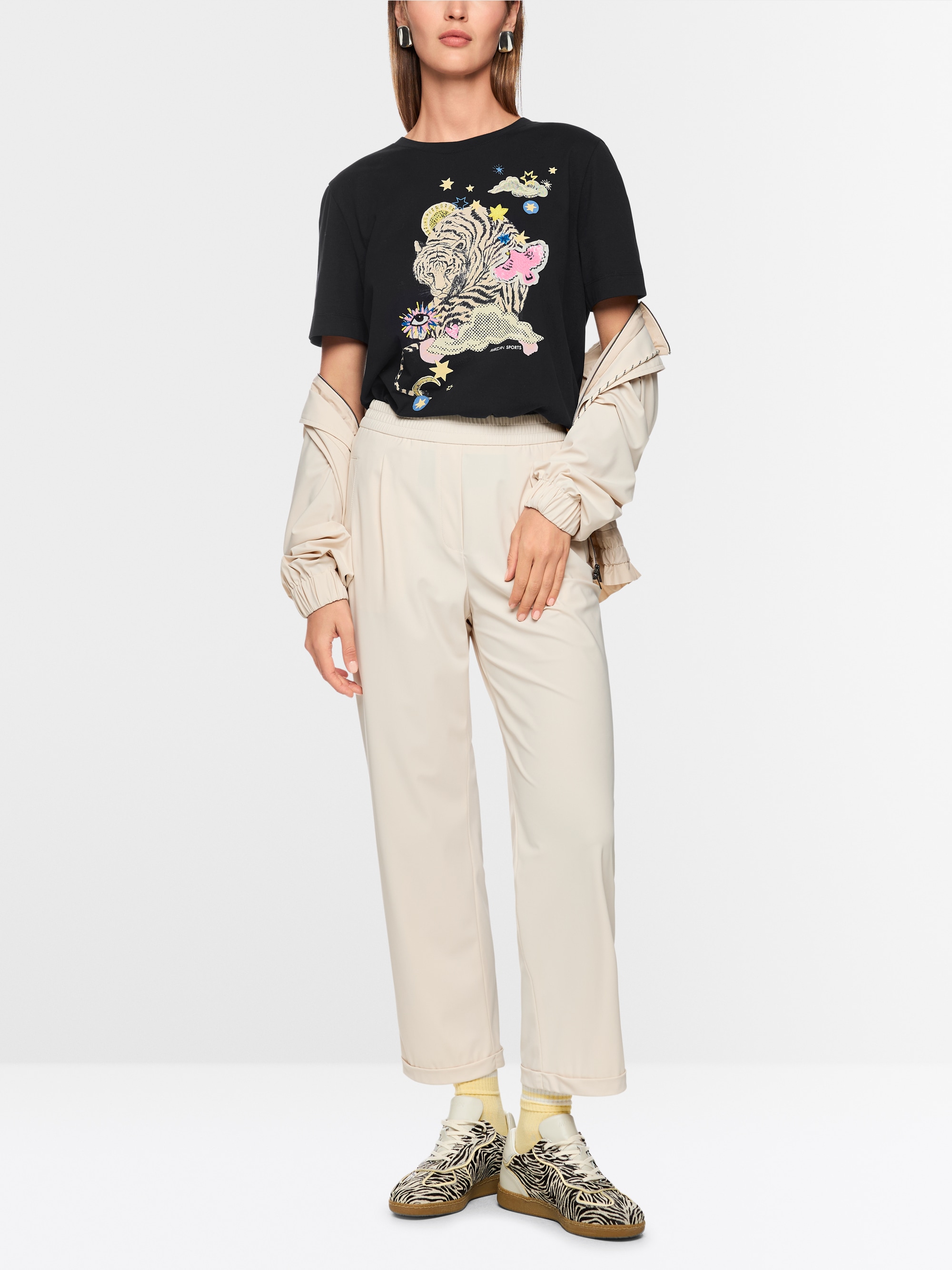 T-shirt avec applications