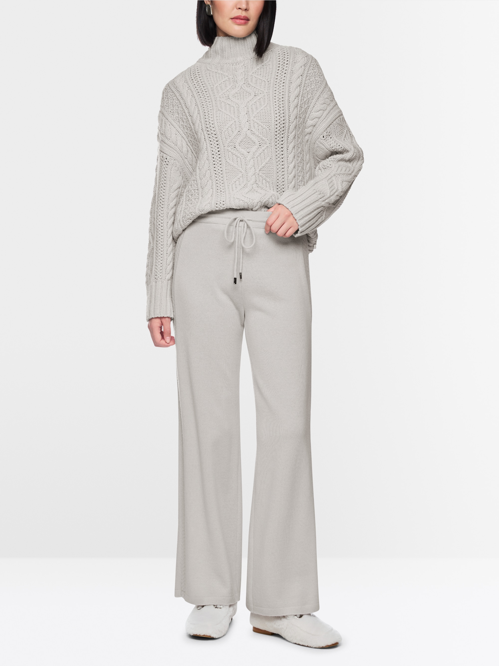 ‘Knitted in Germany’ WASHINGTON trousers