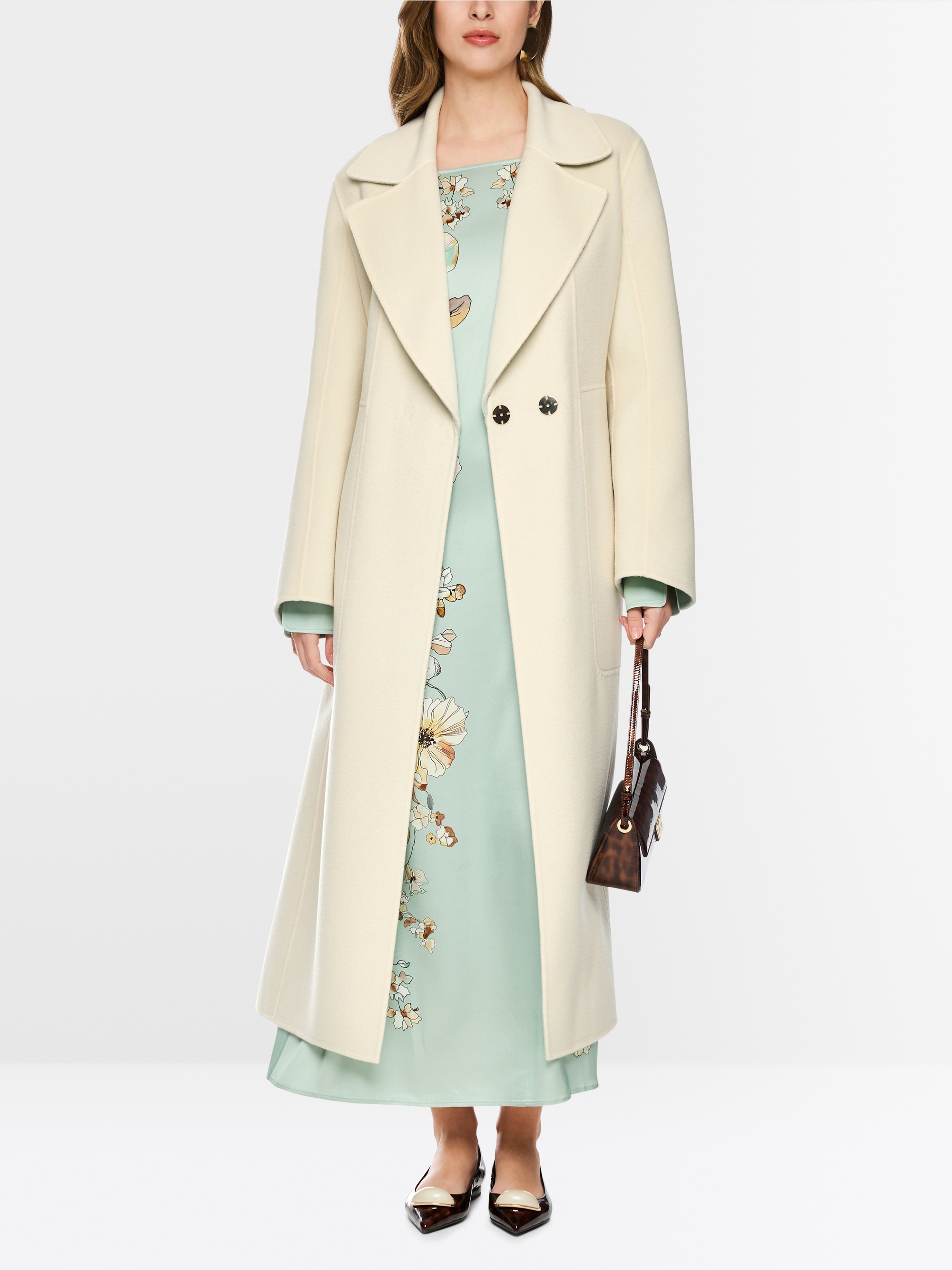 Luxurious reversible wool coat