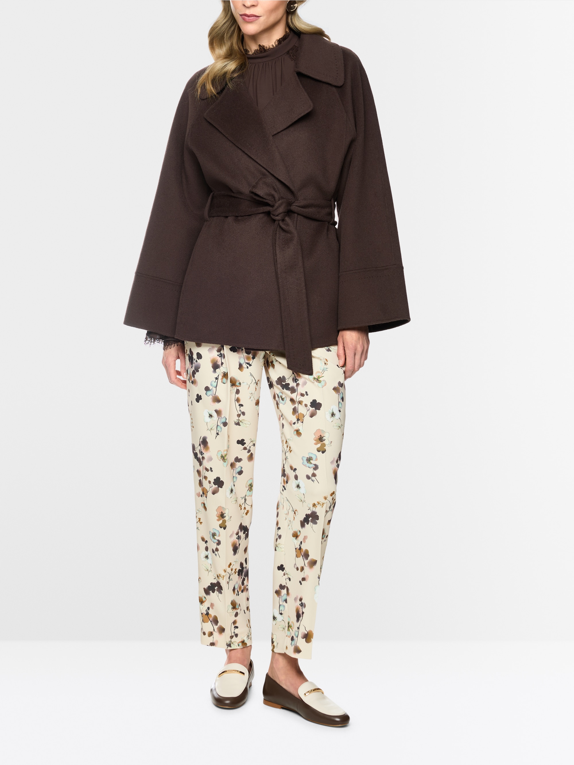 Short wool coat