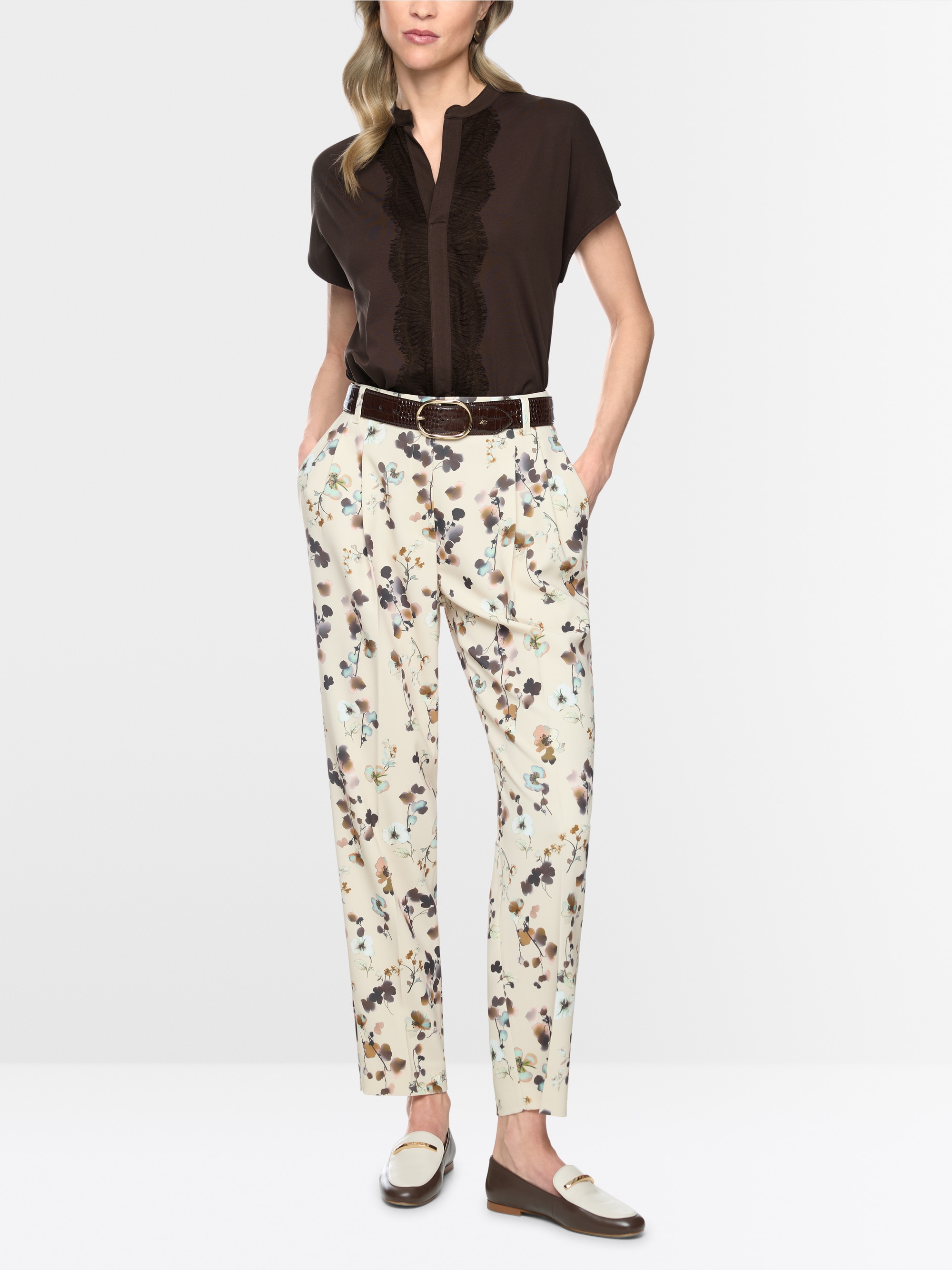 Shirt with lace trim
